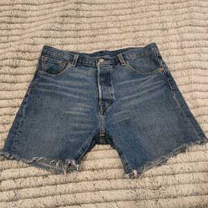 Levis 501 high waist button down shorts size 30.